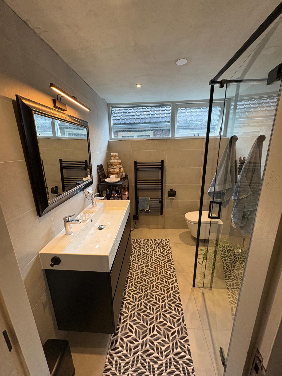 Werkfoto 1 van de renovatie in Ermelo: Badkamer transformatie in Ermelo